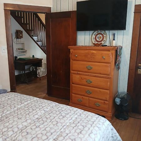 Hemlock House Villa Ironwood Bagian luar foto